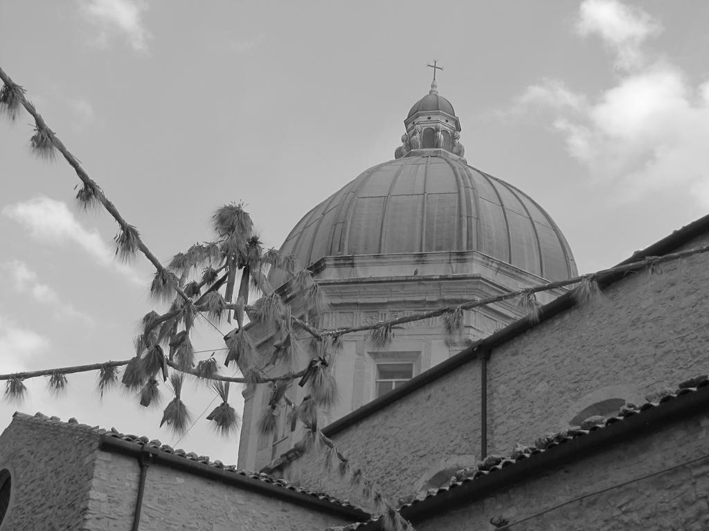 Agriturismo San Pietro Gangi Εξωτερικό φωτογραφία